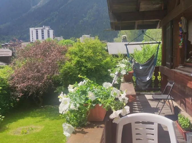 Guest house Tellahouse