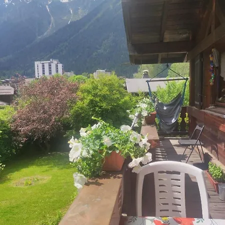 Guest house Tellahouse